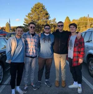 Meet your Posher, Evan